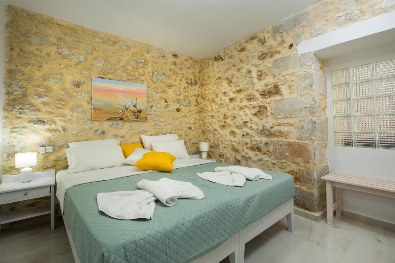 Androniki Residense Holiday home *